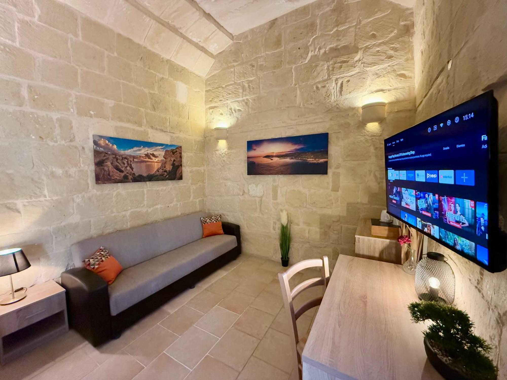 Ta' Matmura B&B Għarb Buitenkant foto