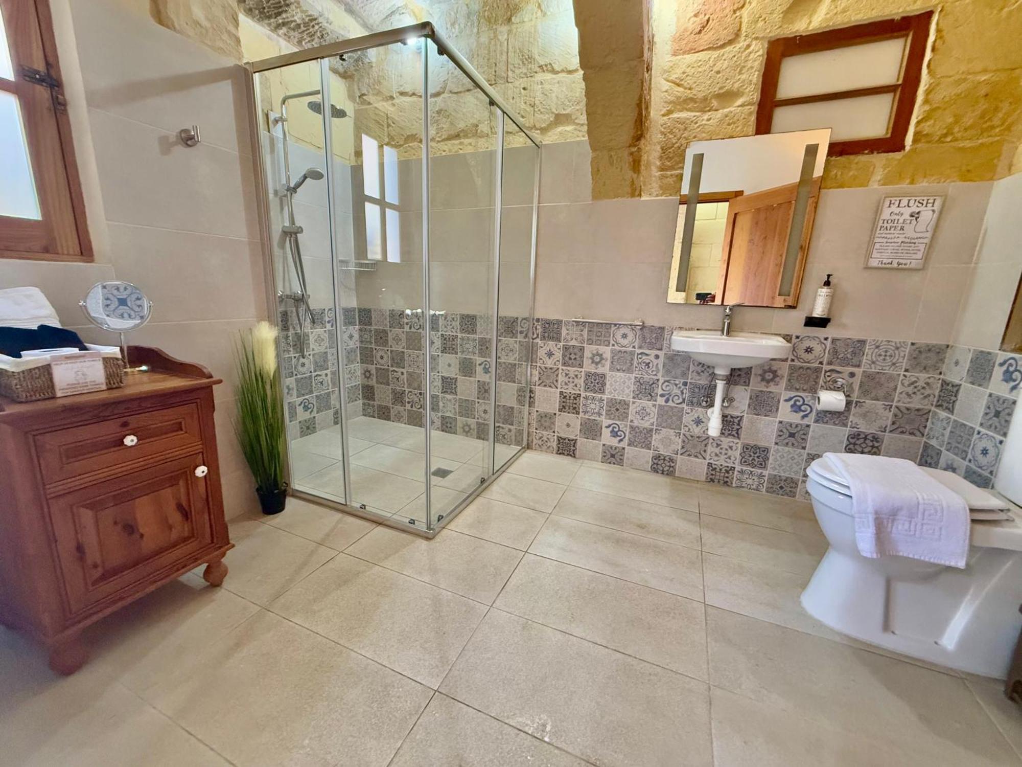 Ta' Matmura B&B Għarb Buitenkant foto