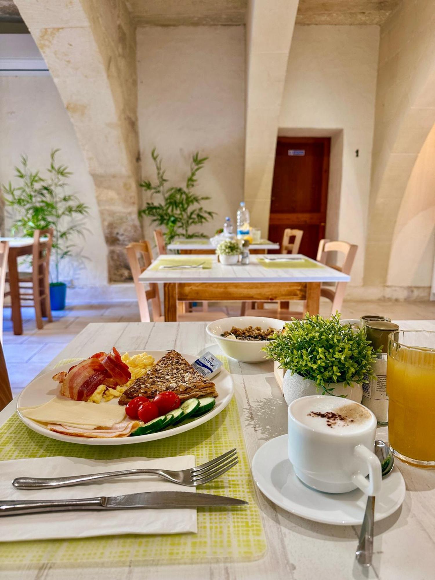 Ta' Matmura B&B Għarb Buitenkant foto